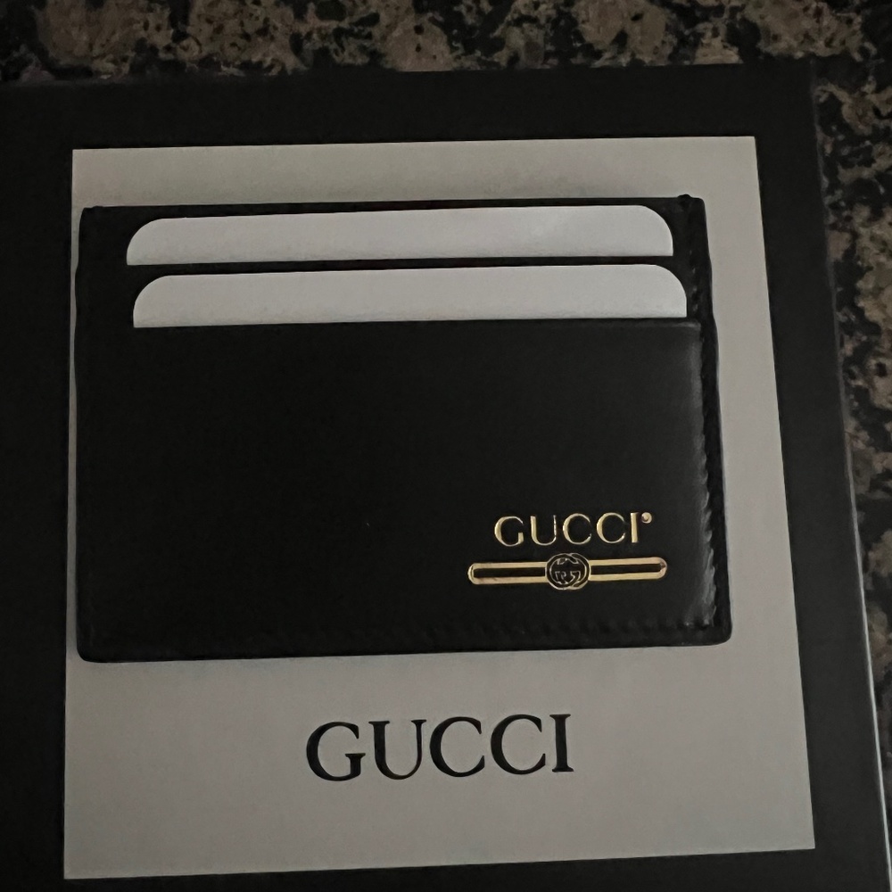 Gucci money and card holder